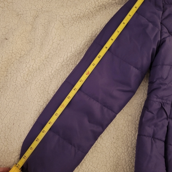 Girls Purple Coat w/Faux Fur Trim hood sz L (14/16) - Picture 6 of 7